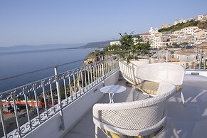 Piccolo Grand Hotel