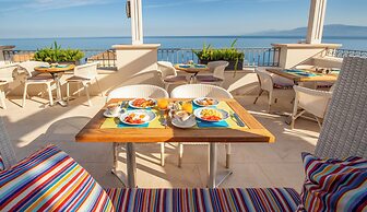 Piccolo Grand Hotel
