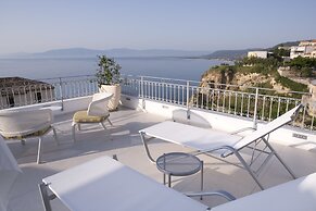 Piccolo Grand Hotel