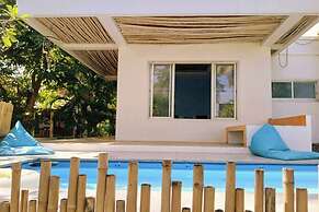At-Pran Sunrise Beach Resort