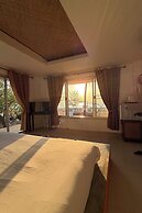At-Pran Sunrise Beach Resort