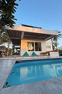 At-Pran Sunrise Beach Resort