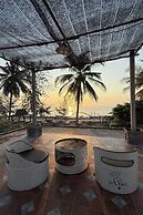 At-Pran Sunrise Beach Resort