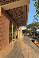 At-Pran Sunrise Beach Resort