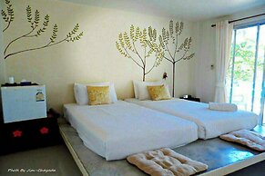 At-Pran Sunrise Beach Resort