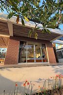 At-Pran Sunrise Beach Resort