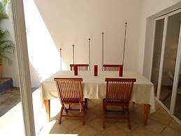 Casa Blanco by Las Palmas