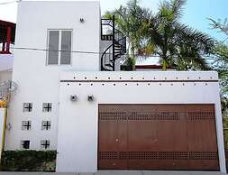 Casa Blanco by Las Palmas