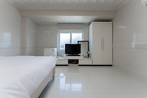 Gaya Hotel