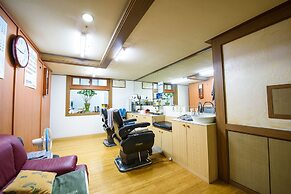 Kang Neung Dong-a Hotel