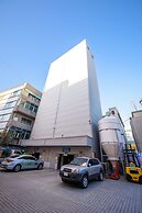 Kang Neung Dong-a Hotel