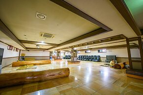 Kang Neung Dong-a Hotel