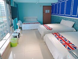 I Hi Hotel