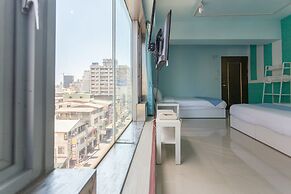 I Hi Hotel