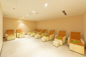 Majestic Premium Hotel