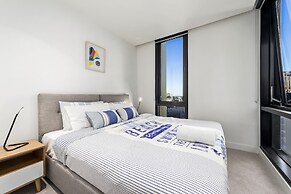 Empire Apartment