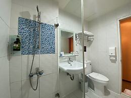 Huaxiang Hotel - Zuoying