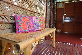 Deep House Seaview