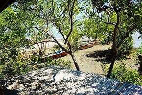Deep House Seaview