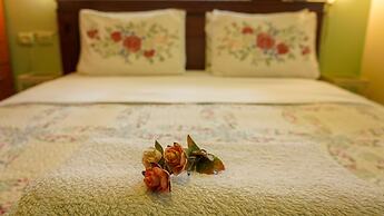 Brush and Wind