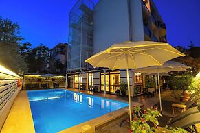 Bayram Hotel