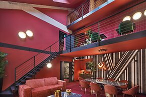 Stories Boutique Hotel