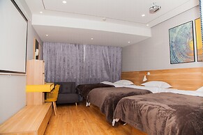 HANSAND CASA AI Service Apartment