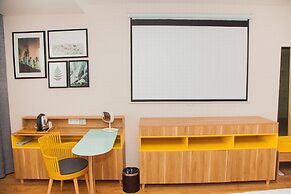 HANSAND CASA AI Service Apartment