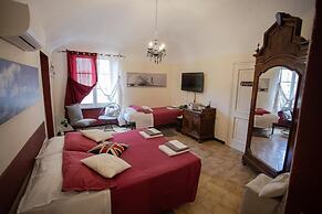 Antico Pozzo Bed and Breakfast