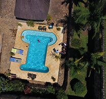 Entebbe Palm Hotel