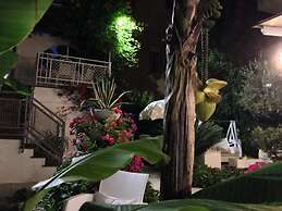 Noi Due Hotel