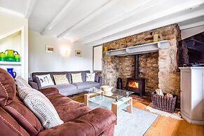 Tresowes Green Cottage