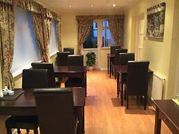 White Lodge Guest House