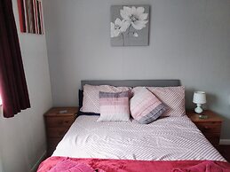 Whiteways Hotel