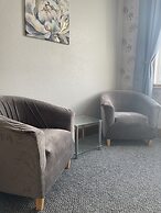 Whiteways Hotel