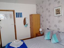 Whiteways Hotel