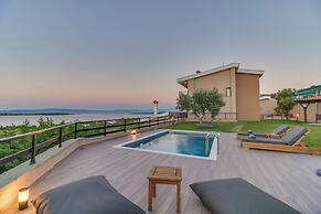 Sea View Villas