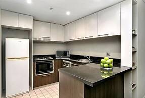 The Apartment Service FW206
