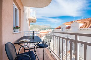 Burum Apartments