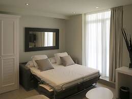 Serennia Exclusive Rooms