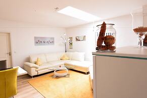 Haus Shiralee