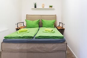 Haus Shiralee