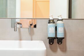 Bica FLH Suites