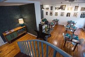 Bica FLH Suites