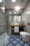 Bica FLH Suites
