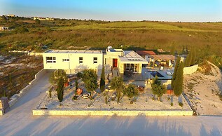 Ayia Marina Villa
