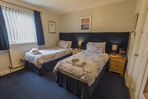 Dionard Guest House