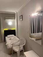 Karadede Hotel