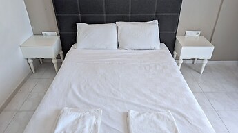 Karadede Hotel