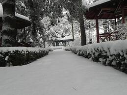 Hotel Baneasa Parc
